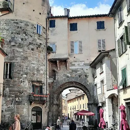 Dimora Dei Borghi - Centro Appartamento Lucca
